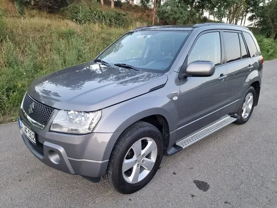 Suzuki Grand Vitara 1.9 DDiS Comfort DPF Family — imagine 3