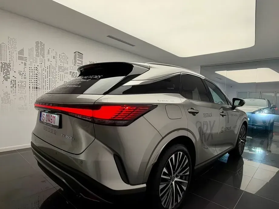 Lexus RX IV 450h+ E-Four PHEV Executive — imagine 6