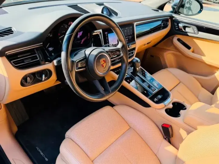 Porsche Macan T PDK