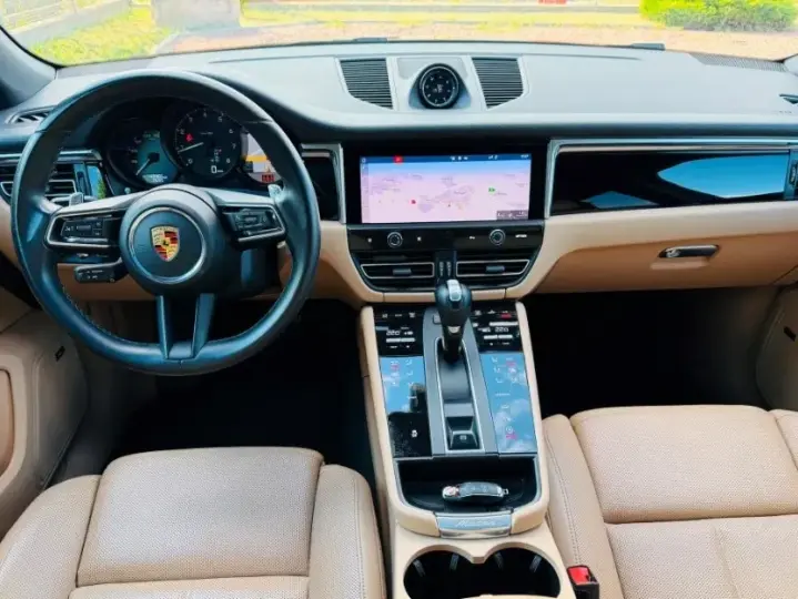 Porsche Macan T PDK