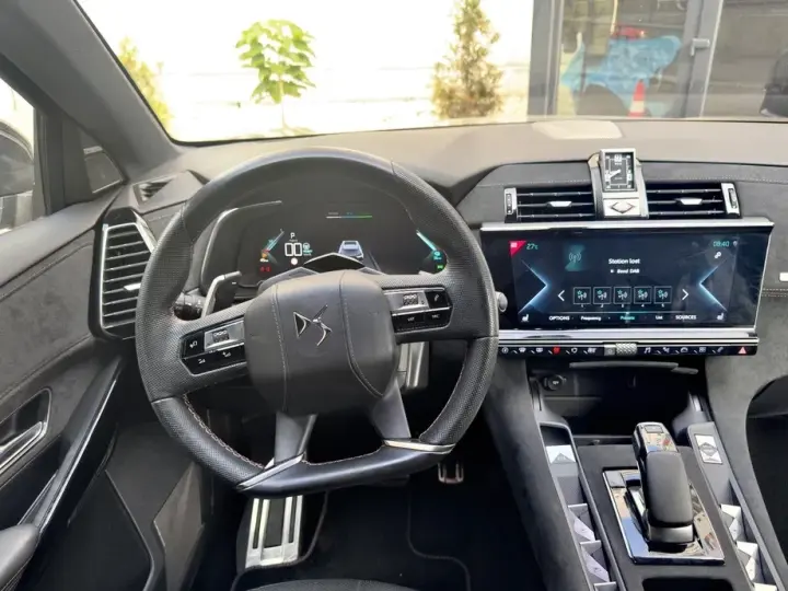 DS Automobiles DS 7 Crossback Crossback 4x4 PERFORMANCE LINE