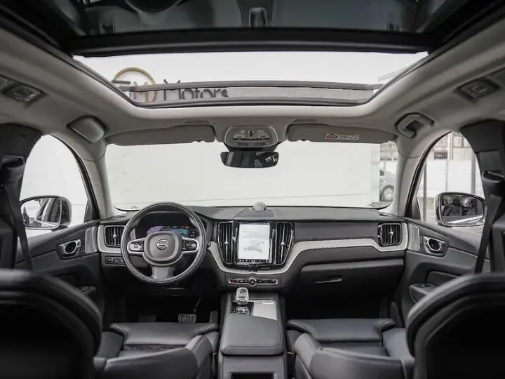 Volvo XC 60 II Recharge T6 Twin Engine eAWD Inscription Expression