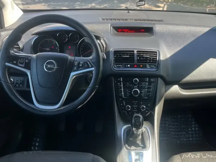 Opel Meriva B 1.7 CDTI Active