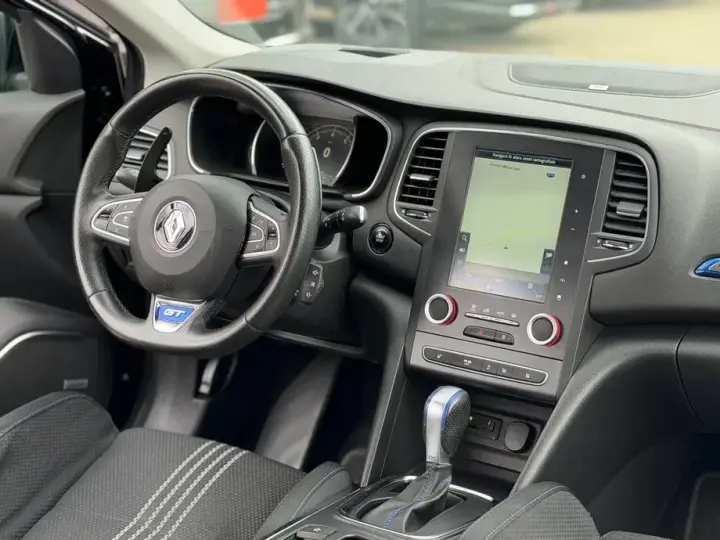 Renault Mégane IV ENERGY TCe 205 EDC GT