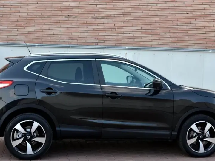 Nissan Qashqai 1.5 DCI TEKNA