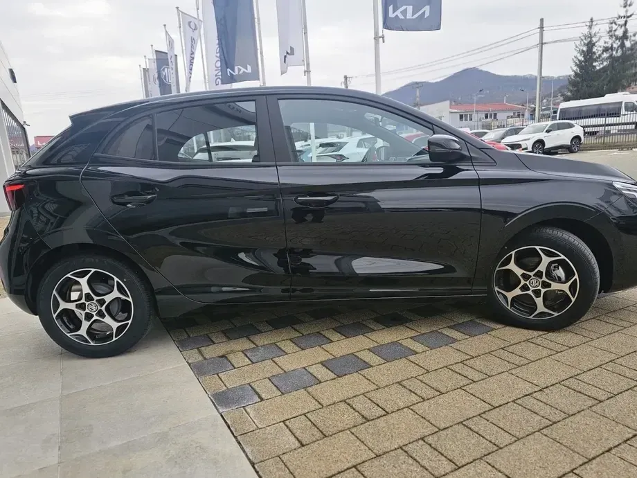 MG MG3 1.5 GSL 5MT Excite — imagine 6
