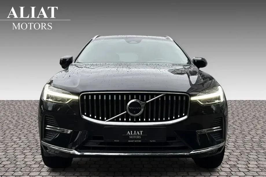 Volvo XC 60 B4 MHEV AT8 AWD Inscription — imagine 3
