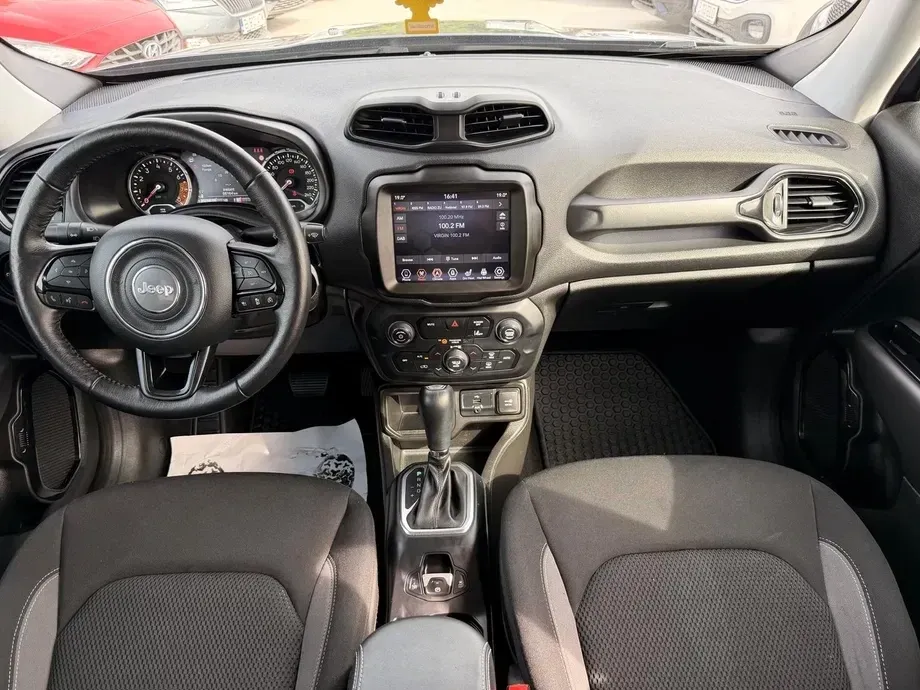 Jeep Renegade 1.5 FWD AT7 MHEV Limited — imagine 5