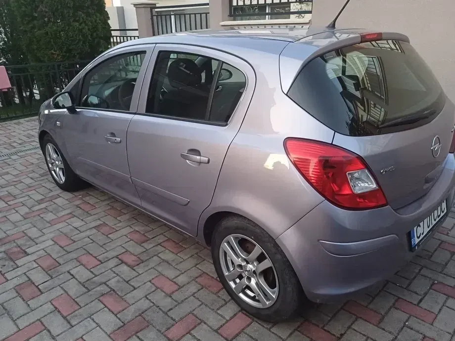 Opel Corsa D 1.2i Enjoy — imagine 4