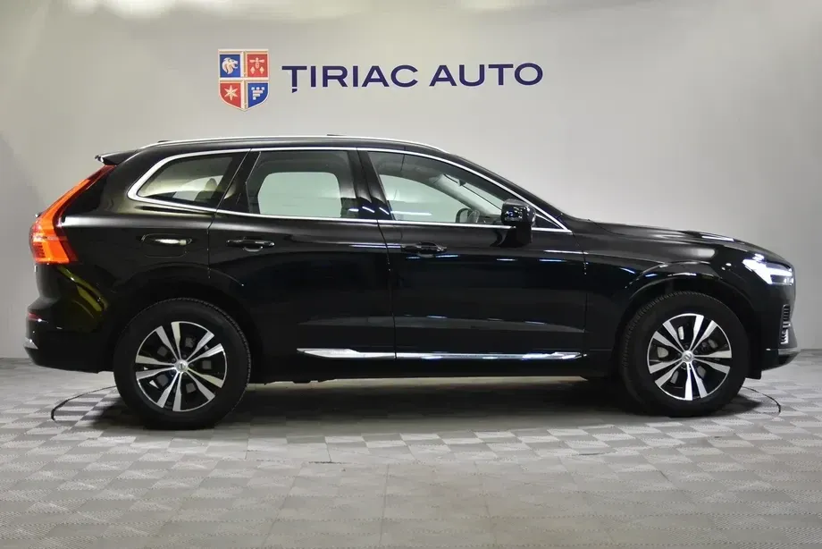 Volvo XC 60 T6 AWD Recharge Geartronic Inscription — imagine 6