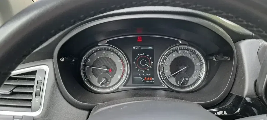 Suzuki S-Cross — imagine 5