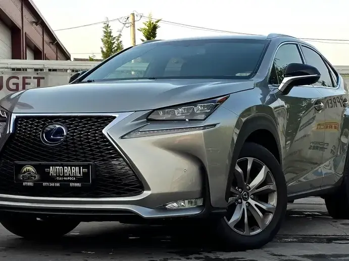 Lexus NX I 300h E-FOUR F SPORT