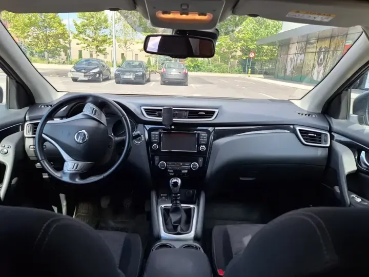 Nissan Qashqai II 1.6 DCI Start/Stop Tekna