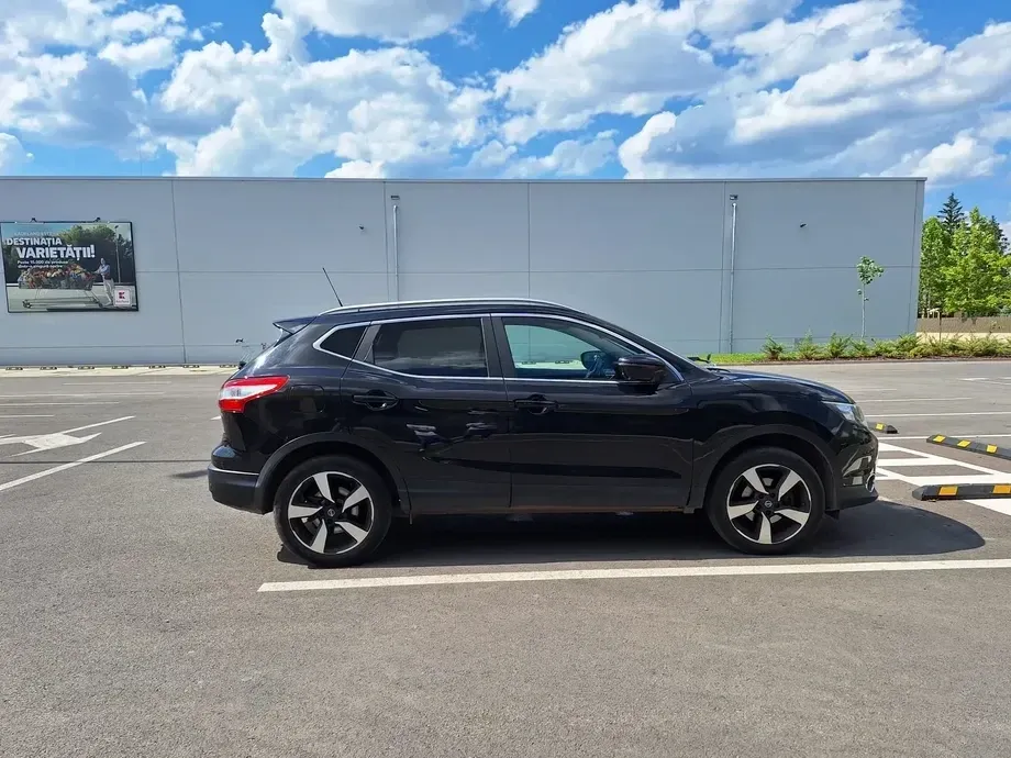 Nissan Qashqai II 1.6 DCI Start/Stop Tekna — imagine 3