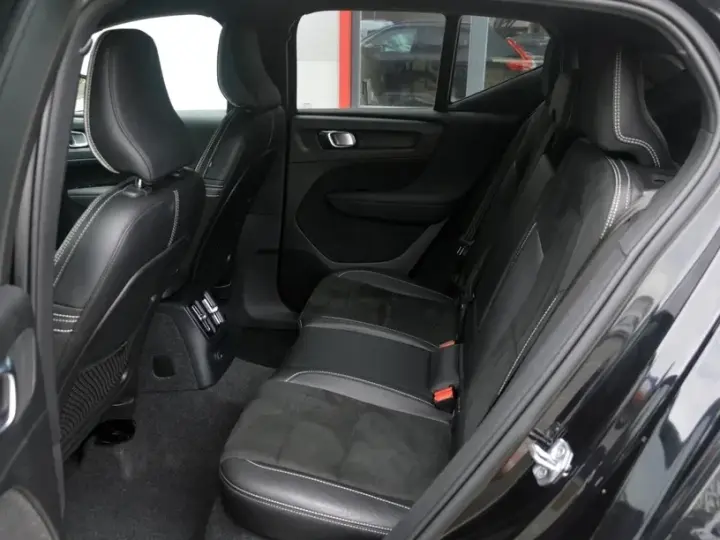Volvo XC 40 T4 Recharge DKG RDesign