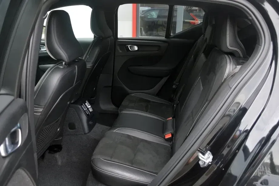 Volvo XC 40 T4 Recharge DKG RDesign — imagine 6