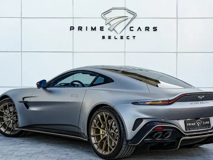 Aston Martin V8 Vantage