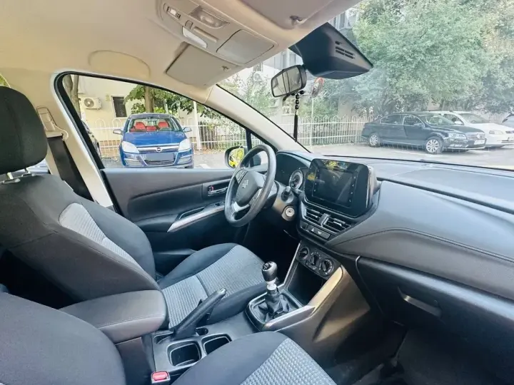 Suzuki S-Cross 1.4 Boosterjet MHEV Cool