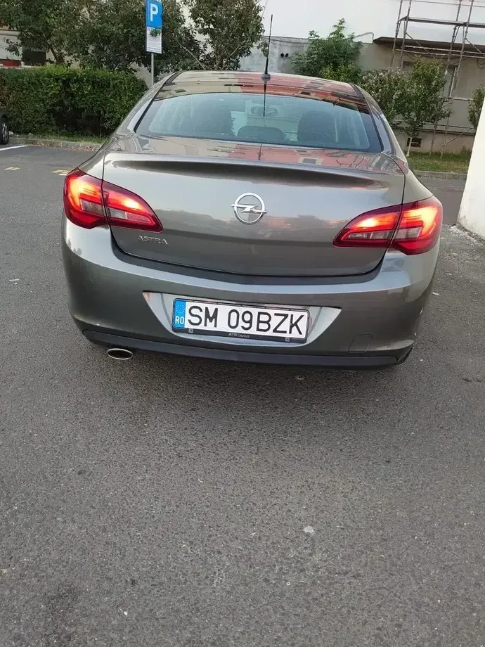 Opel Astra 1.4 Turbo ECOTEC Enjoy — imagine 5