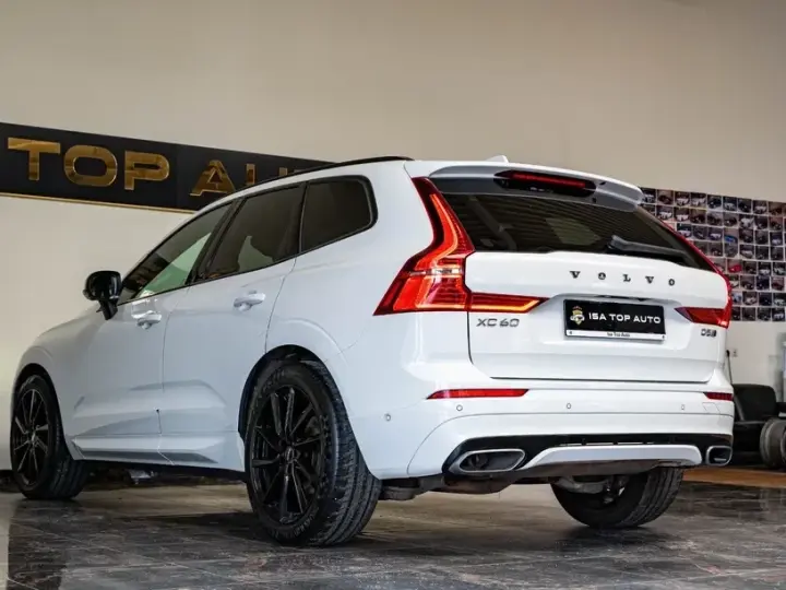 Volvo XC 60 II D5 AWD Geartronic RDesign