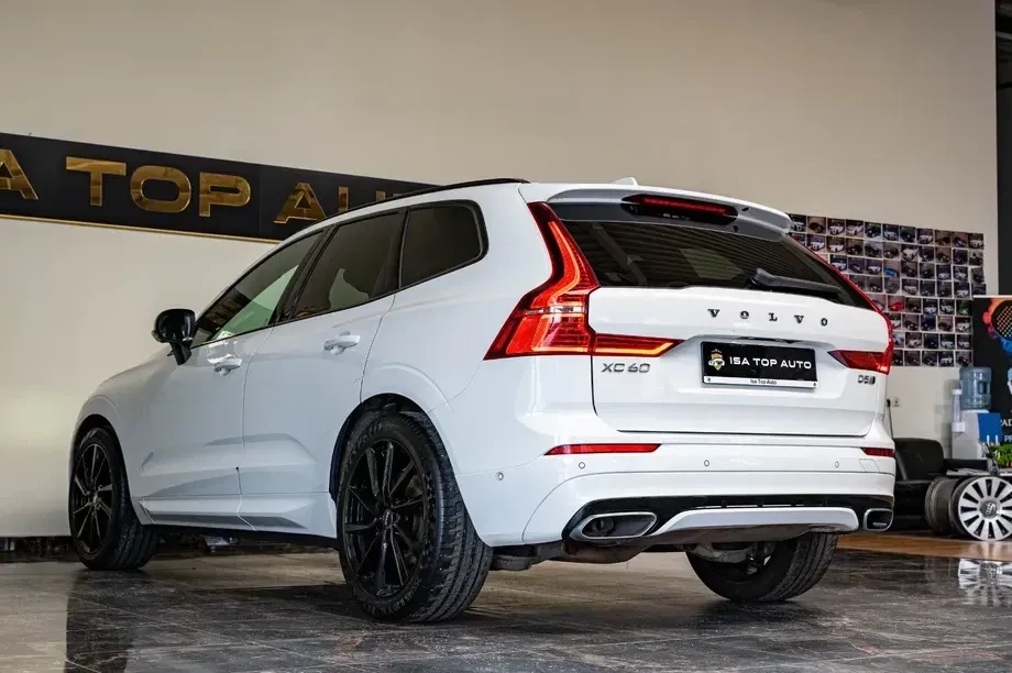 Volvo XC 60 II D5 AWD Geartronic RDesign — imagine 4