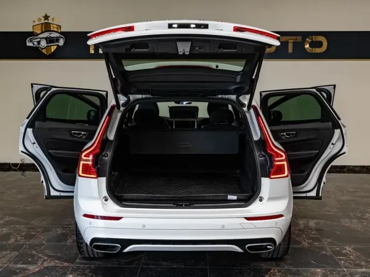 Volvo XC 60 II D5 AWD Geartronic RDesign