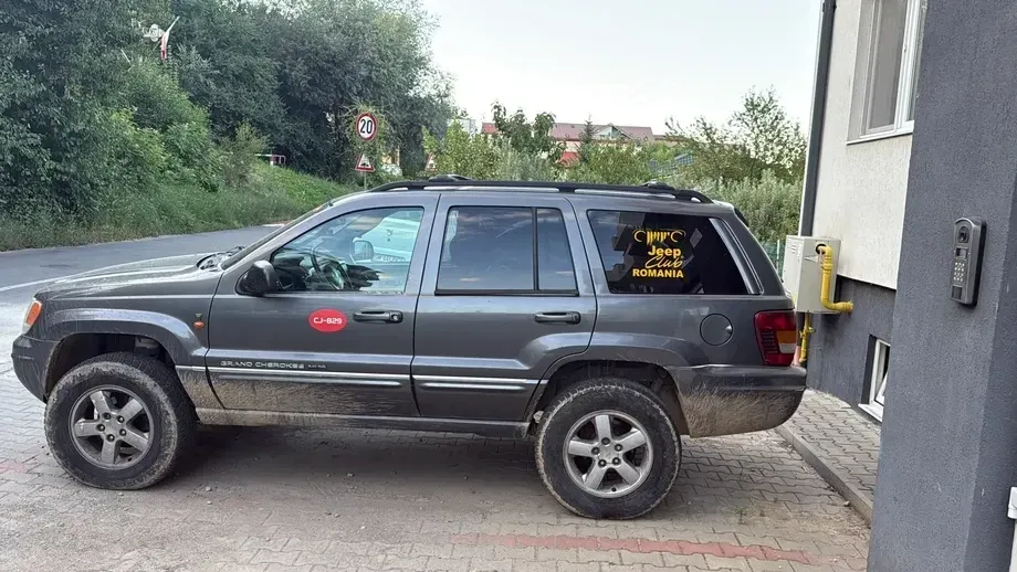 Jeep Grand Cherokee — imagine 4