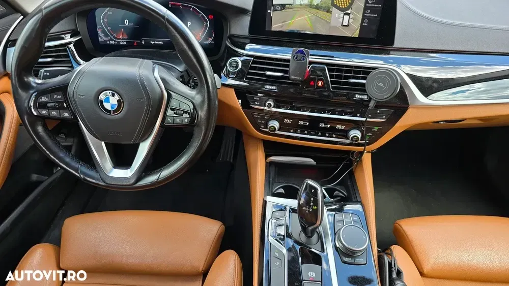 BMW Seria 5 G30/G31 [2017 - Prezent] 520d Aut. Luxury Line — imagine 5
