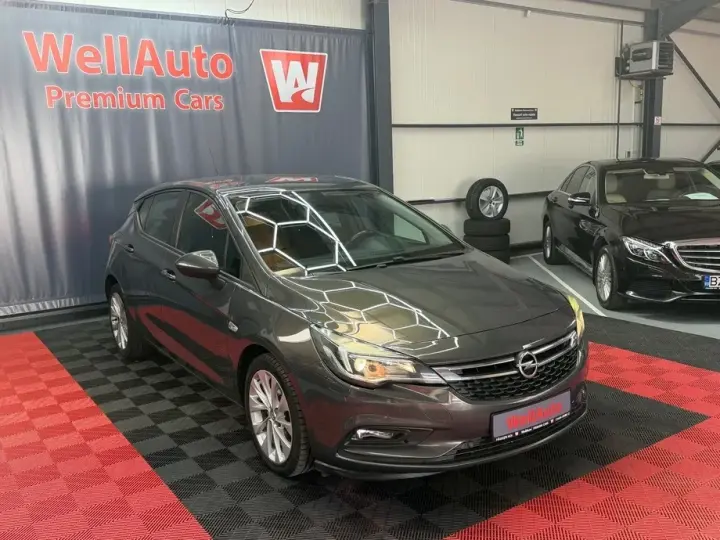 Opel Astra K