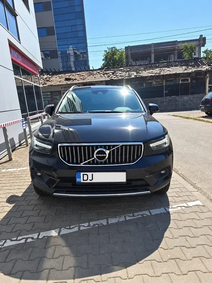 Volvo XC 40 Recharge T4 Twin Engine AT7 Inscription Expression — imagine 2