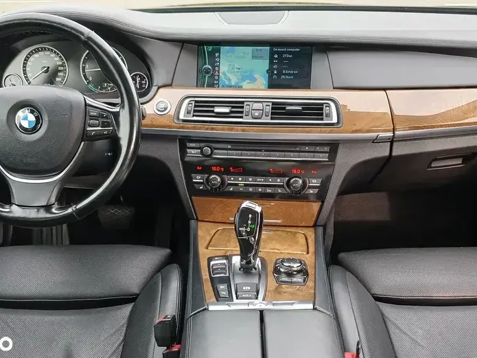 BMW Seria 7