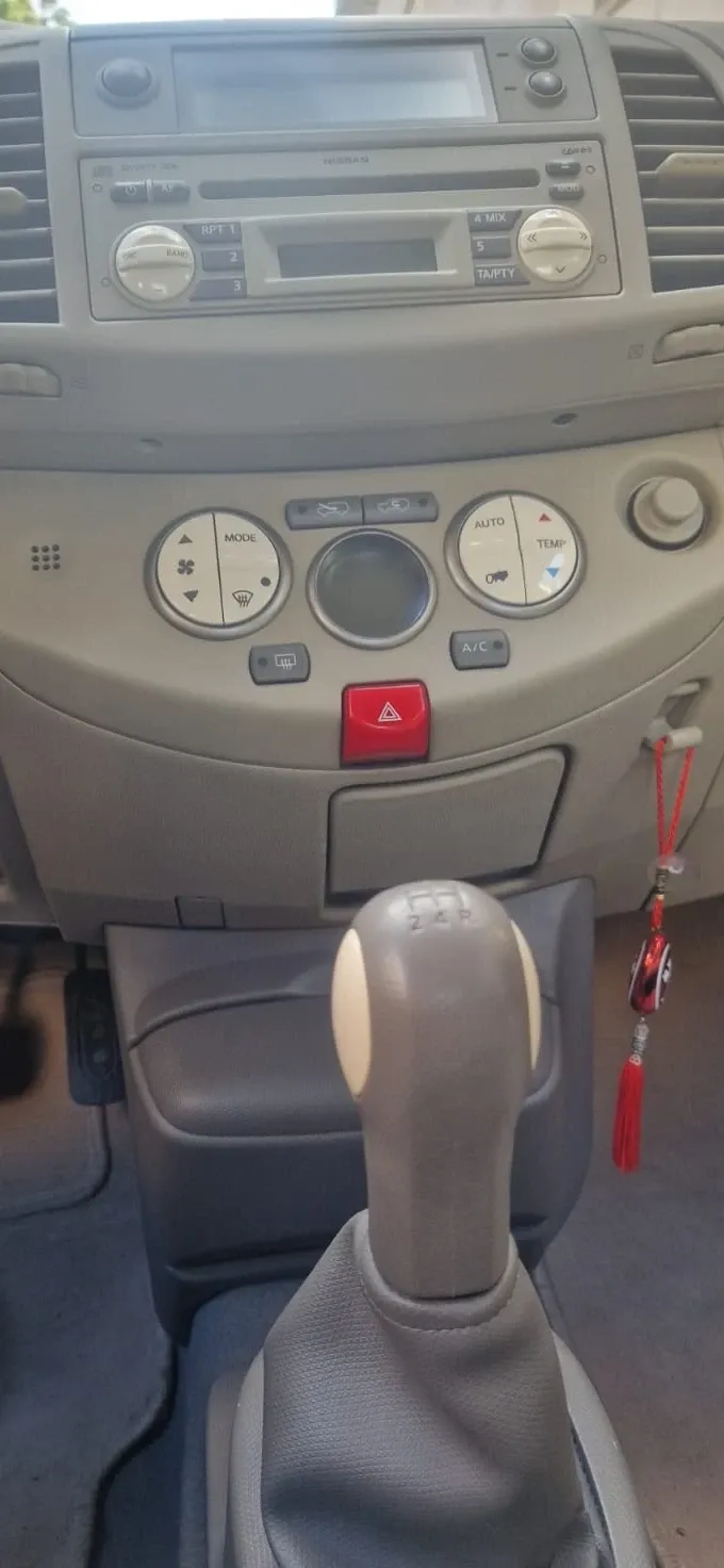 Nissan Micra — imagine 5