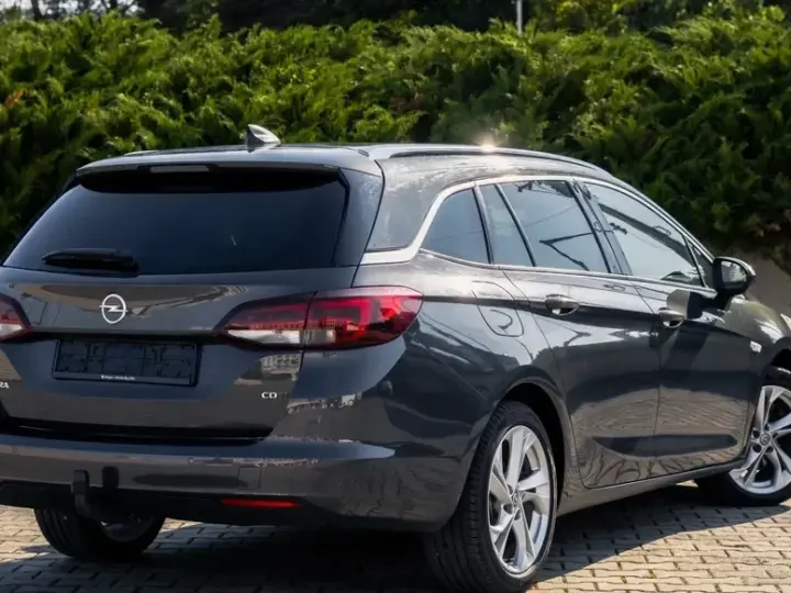 Opel Astra K