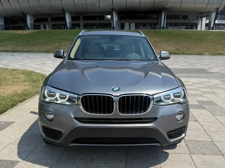 BMW X3 F25 xDrive20d AT xLine