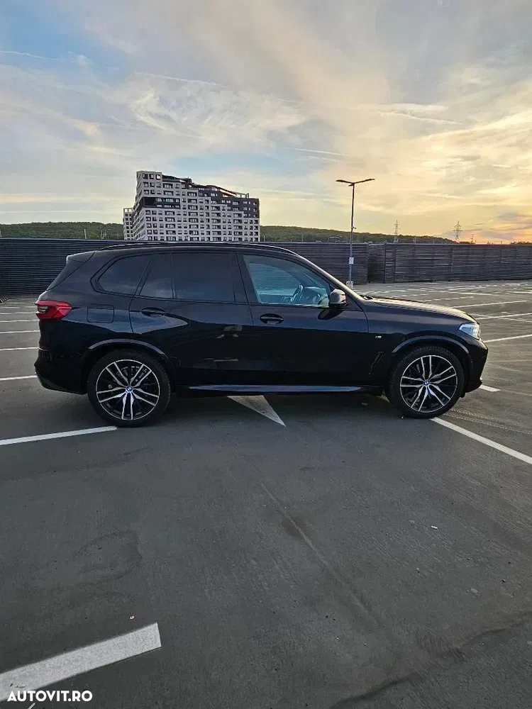 BMW X5 xDrive30d xLine — imagine 2