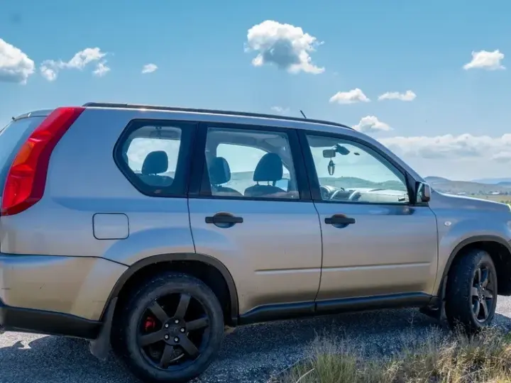 Nissan X-Trail II 2.0 dCi 4x4 DPF Automatik LE