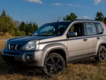 Nissan X-Trail II 2.0 dCi 4x4 DPF Automatik LE