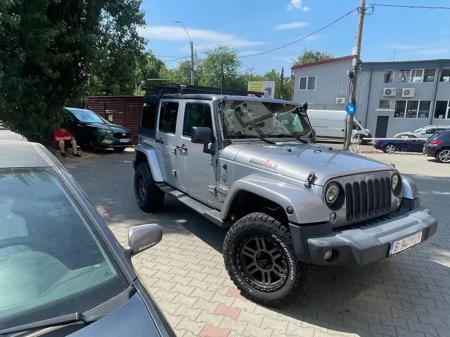 Jeep Wrangler 2.8 CRD AT Sahara — imagine 6