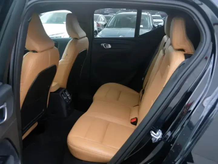 Volvo XC 40 T5 Recharge DKG Inscription