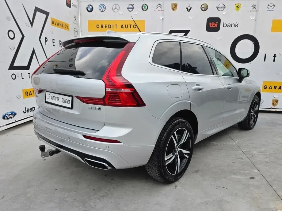 Volvo XC 60 D5 AWD R-Design — imagine 6