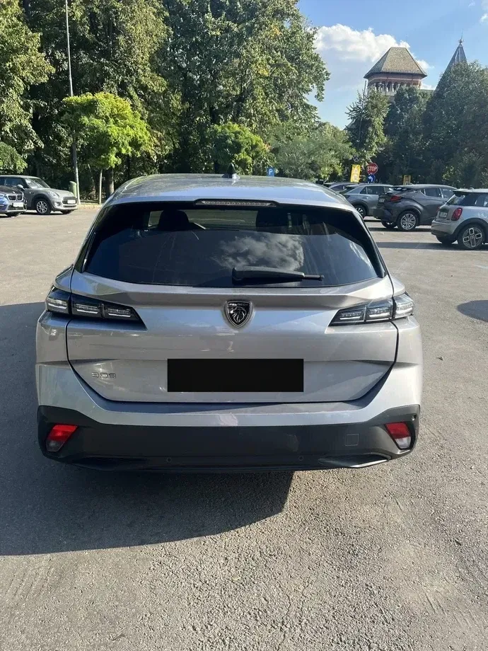 Peugeot 308 III 1.5L BlueHDI EAT8 Active Pack — imagine 4