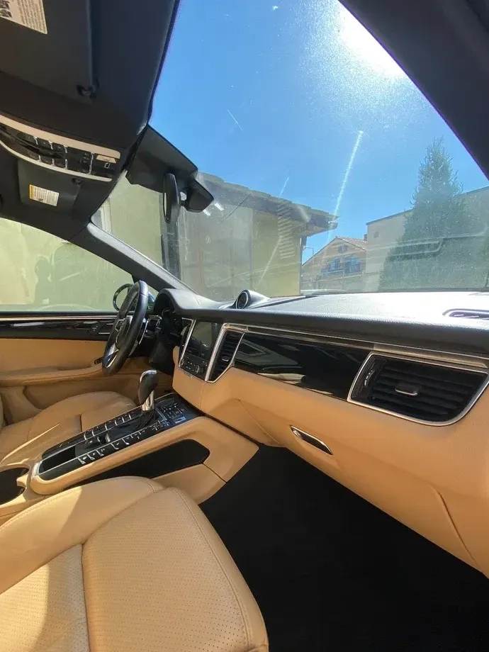 Porsche Macan — imagine 2