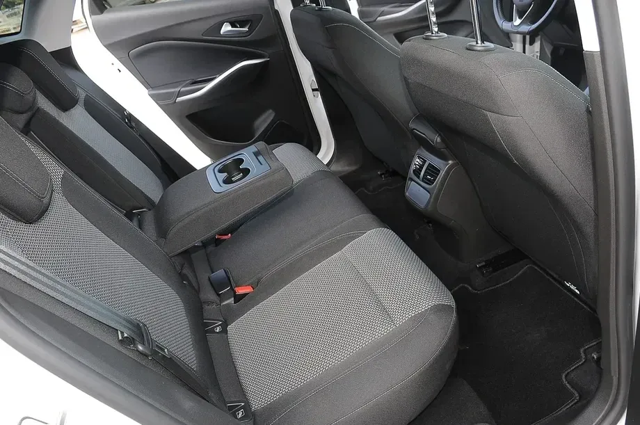 Opel Grandland 1.5 D Automatik Business Edition — imagine 6
