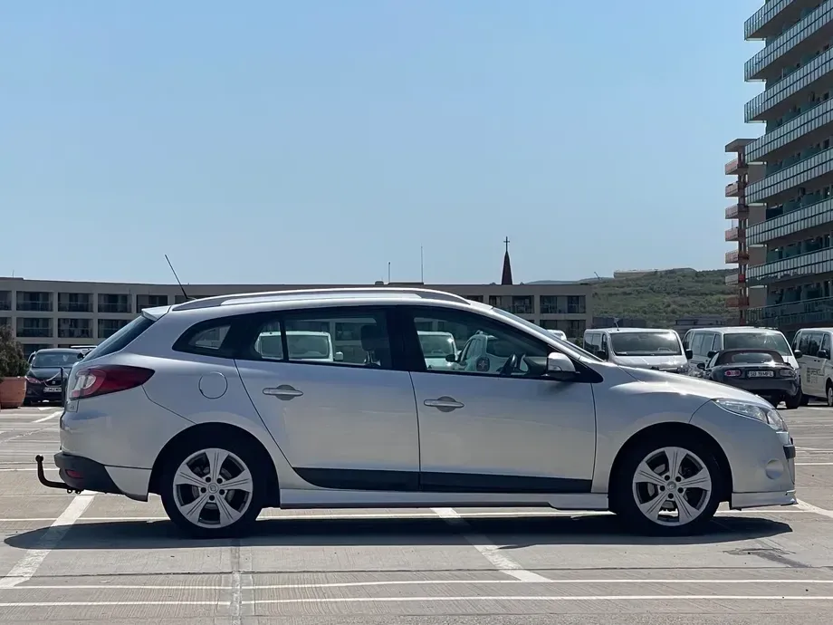 Renault Mégane III 1.5 dCi Dynamique — imagine 5