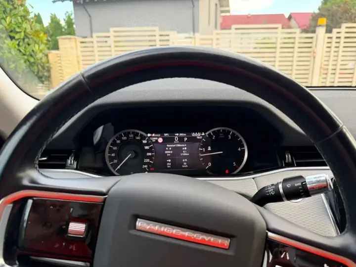 Land Rover Range Rover Evoque II 2.0 D150 HSE