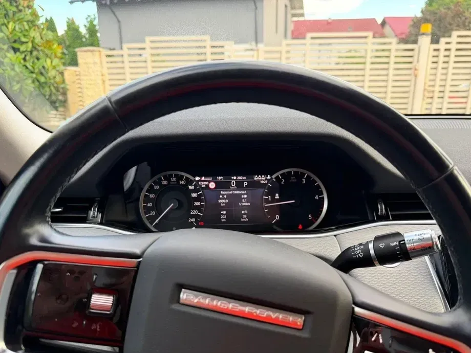 Land Rover Range Rover Evoque II 2.0 D150 HSE — imagine 4