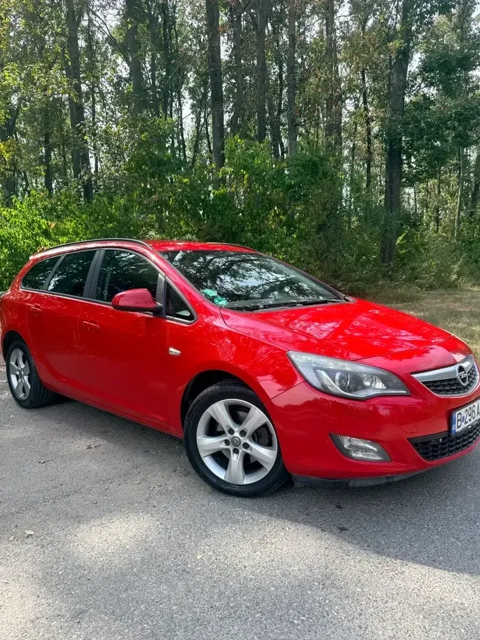 Opel Astra J — imagine 3