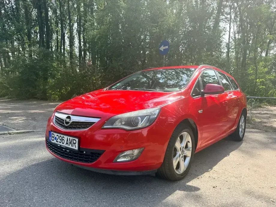 Opel Astra J — imagine 2