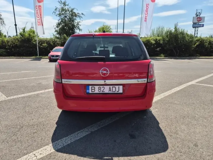 Opel Astra H 1.9 CDTI Caravan Enjoy