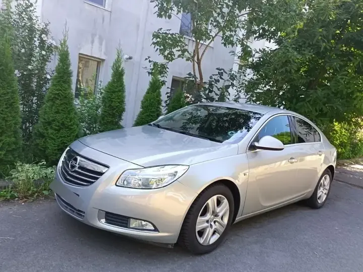 Opel Insignia A 2.0 CDTI Edition